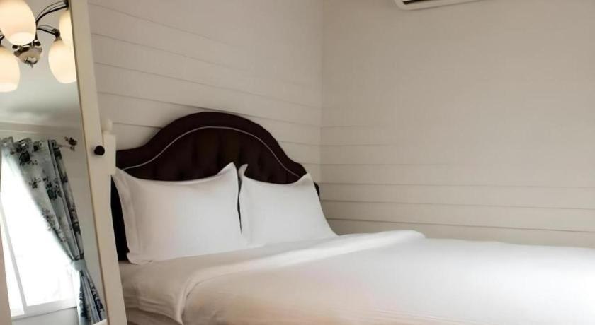 Ban Thungdang Housetel Hotel Bangkok