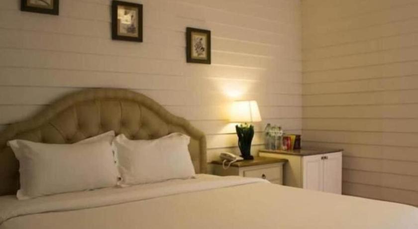 Ban Thungdang Housetel 2* Bangkok