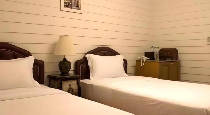 Ban Thungdang Housetel 2*