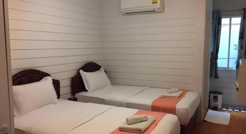 Ban Thungdang Housetel 2*