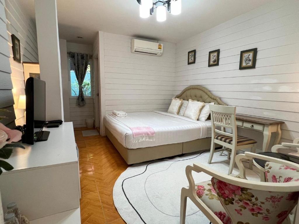 Ban Thungdang Housetel